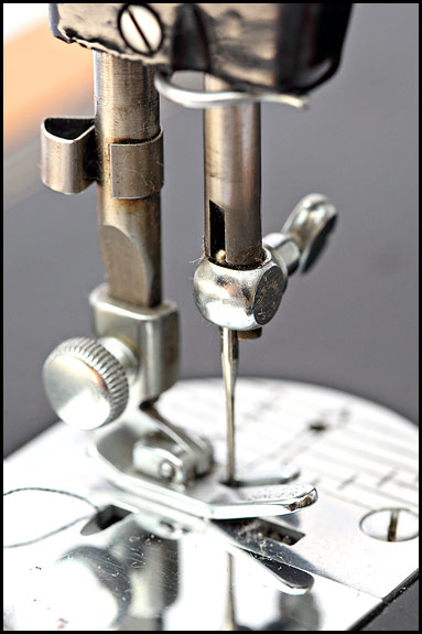 Threading An Old Singer Sewing Machine Diagram